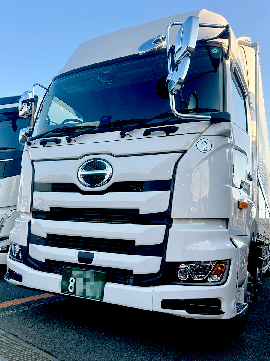 厚木配車センターの大型ウィング車｜厚木市・愛川町のトラックドライバー求人2