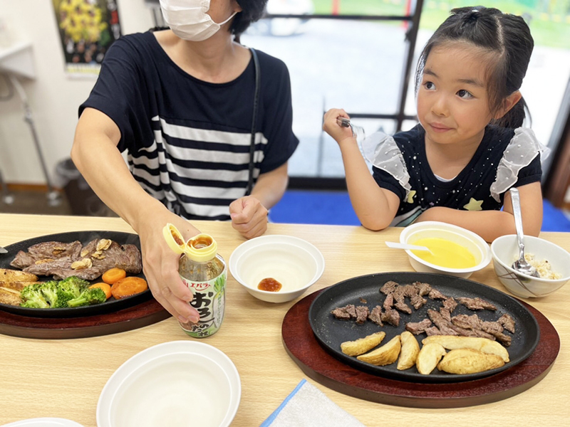 ステーキ食べ放題イベントの写真03